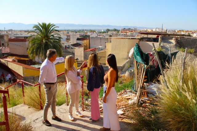 El Gobierno de Lorca creará nuevos espacios verdes en el Barrio de San Cristóbal con la expropiación de cuatro parcelas degradadas - 1, Foto 1