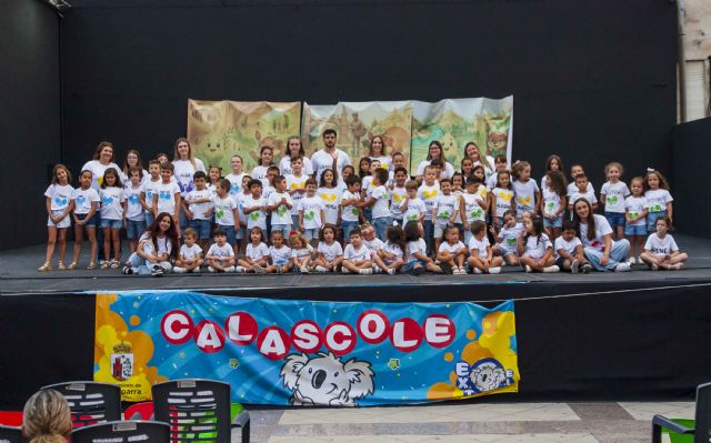 La escuela municipal de verano CALASCOLE celebra su particular fiesta a beneficio de Dogs Rescue - 2, Foto 2