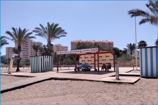 Turismo y Famdif elaboran un informe sobre la accesibilidad en las playas de la Región de Murcia - 1, Foto 1