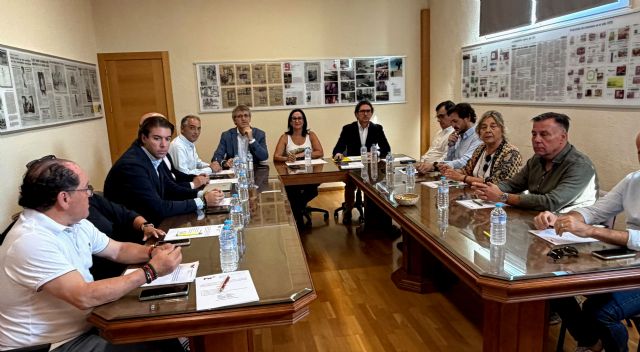 Cada euro que invierte la Comunidad en el sector del mueble genera una inversión empresarial de 2,3 euros - 2, Foto 2