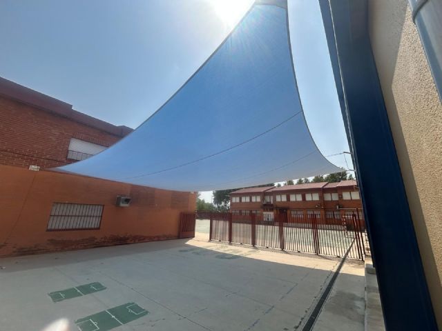 Nuevo impulso al Plan Sombra: el Ayuntamiento de Murcia extenderá 40 espacios de sombra a otros 12 centros educativos, beneficiando a más de 2.000 escolares - 3, Foto 3
