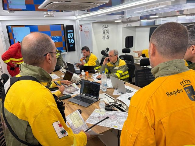La Región mantiene dos contingentes de apoyo para la extinción de los incendios de Madrid, Ávila, Toledo y Castellón - 2, Foto 2