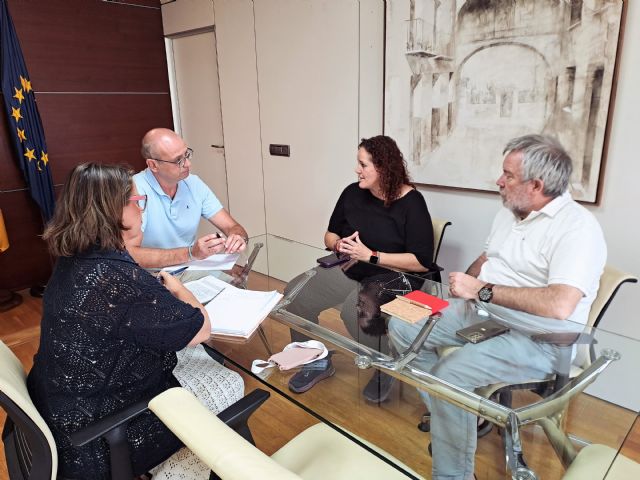 Educación mantiene una ronda de contactos con los sindicatos para analizar el nuevo decreto que reforzará la disciplina en las aulas - 3, Foto 3