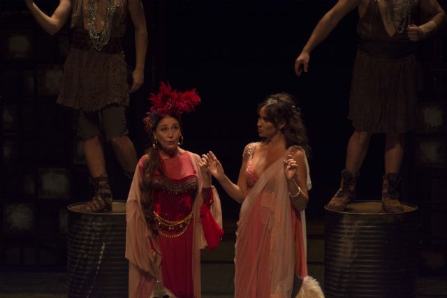 ´Los hilos de Vulcano´, con una interpretación destacada de Verónica Forqué y Fele Martínez, cerraron la programación de verano de El Batel - 2, Foto 2