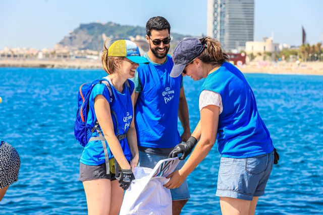 Llega a Cartagena el proyecto #PROTECTPARADISE con el objetivo de limpiar de plástico la Playa de Cala Salitrona - 2, Foto 2