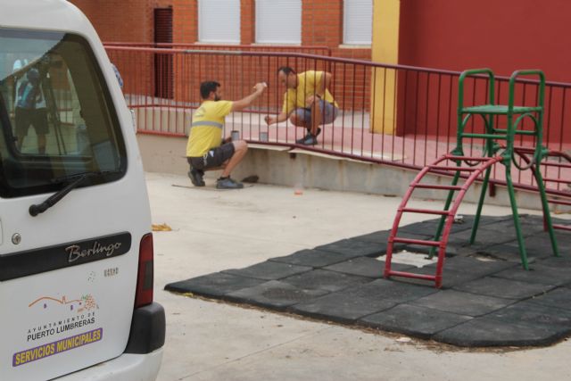 El Ayuntamiento de Puerto Lumbreras lleva a cabo labores de puesta a punto de los colegios de cara al inicio del curso en septiembre - 3, Foto 3