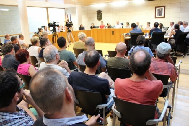 Tomorrow, extraordinary plenary sessions are held to account for the resignation of Andrs Garca Cnovas and determine compensation for assistance to collegiate bodies and subsidies to groups, Foto 3