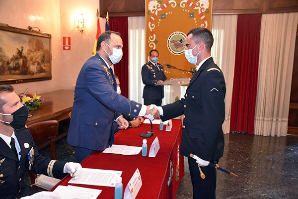 La Base Aérea de Matacán acogió el acto de clausura del 81° curso de Transporte Aéreo Militar - 2, Foto 2