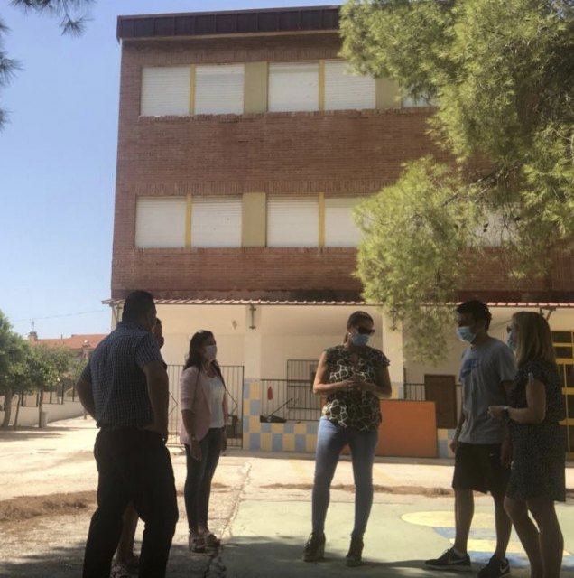 La alcaldesa,Silvia Ruiz, visita el CEIP Nuestra Señora del Carmen - 1, Foto 1