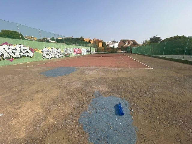 MC Cartagena denuncia el abandono de las instalaciones deportivas: Arroyo se burla de los cartageneros - 2, Foto 2