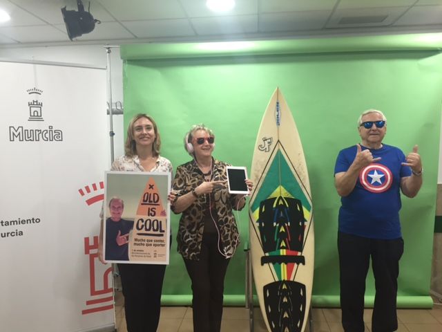El Ayuntamiento de Murcia realiza la campaña Old is cool con motivo del Día Internacional de las Personas de Edad - 1, Foto 1