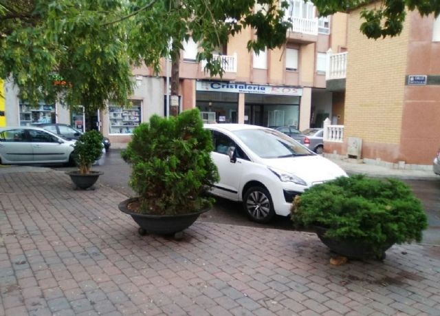 Infraestructuras acondiciona la plaza Juan Calero de Los Dolores - 2, Foto 2