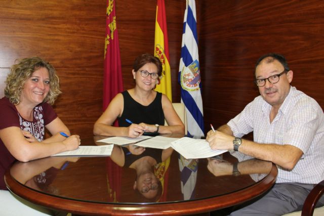 Firmado convenio de colaboración entre Ayuntamiento y Aspajunide - 1, Foto 1