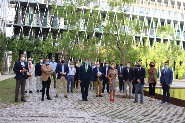 La estrategia de arquitectura y construcción sostenible de la Región muestra el compromiso del sector por construir entornos urbanos más sostenibles - 1, Foto 1