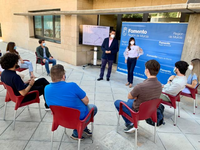 El Gobierno regional denuncia que el corte ferroviario condena a los universitarios al atasco perpetuo del nudo de Espinardo durante más de 3 años - 1, Foto 1