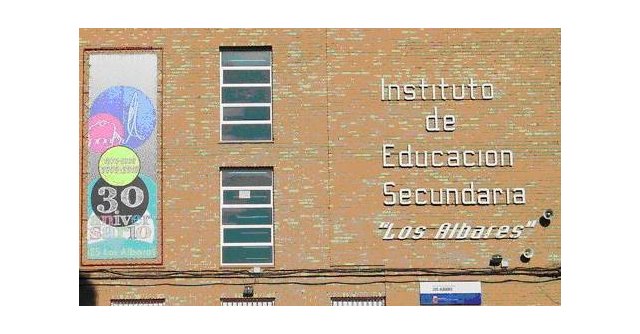 Concesión Ayudas Convocatoria Comisión Adjudicación Becas Transporte Alumnado E.S.O. I.E.S. Los Albares. Año 2022 - Curso 2021/2022 - 1, Foto 1