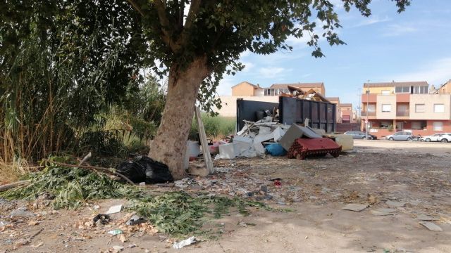 VOX Murcia critica los vertederos incontrolados que sufren las pedanías ante el abandono del equipo de Gobierno - 4, Foto 4