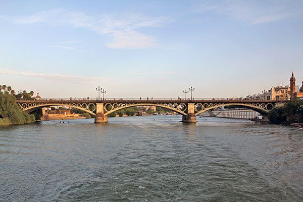 La Real Asamblea Española de Capitanes de Yate (RAECY) celebró su junta general en Sevilla - 3, Foto 3
