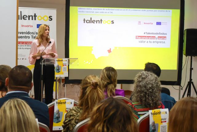 El SEF muestra en Lorquí las ventajas de la inserción laboral de personas con discapacidad - 2, Foto 2