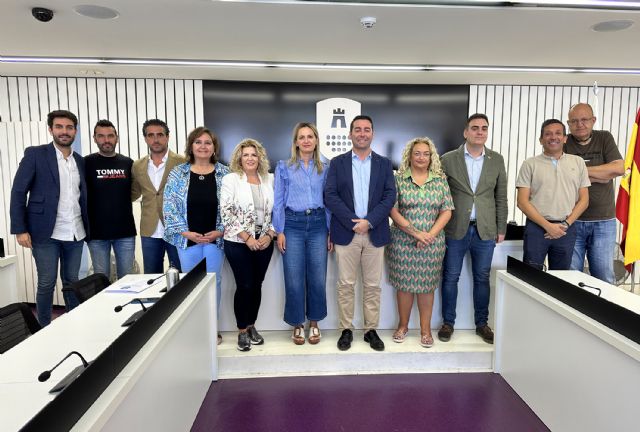 Manuela Sarabia toma posesión como concejala y se encargará de Educación, Patrimonio y Edificios Públicos - 2, Foto 2