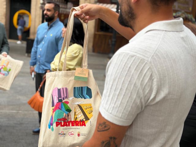 Las compras en los comercios del centro serán premiadas con dise&ntilde;os exclusivos de Eloy González - 4, Foto 4