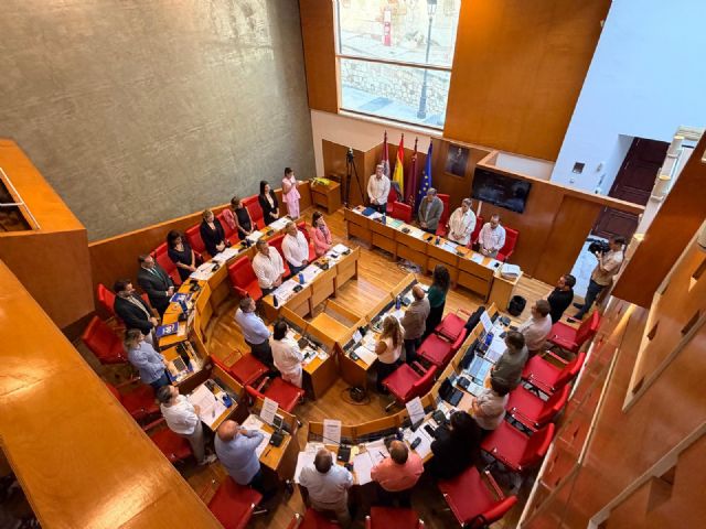 El Pleno del Ayuntamiento de Lorca del mes de septiembre comienza con un minuto de silencio - 2, Foto 2