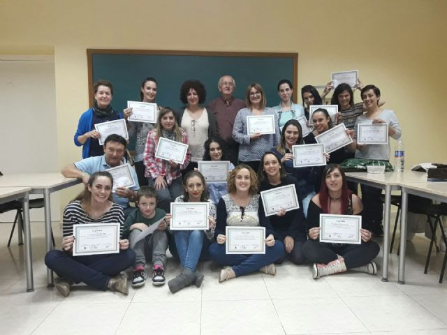 Finaliza uno de los cursos de lengua se signos en Moratalla - 1, Foto 1