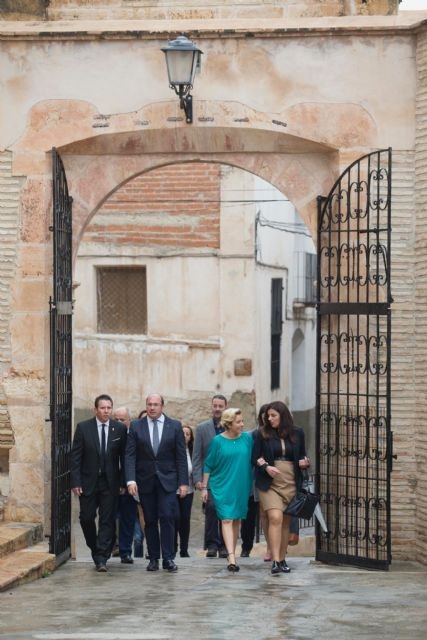Pedro Antonio Sánchez anuncia el desbloqueo de 166.000 euros para el Castillo de Mula - 2, Foto 2