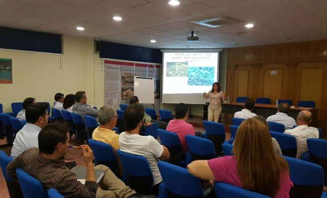 Josefina Gonzálvez, asociada de ASECOM, enseña a empresarios a mejorar las ventas - 1, Foto 1