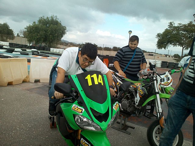 APICES se acerca al mundo del motor con el Programa ADE - 1, Foto 1