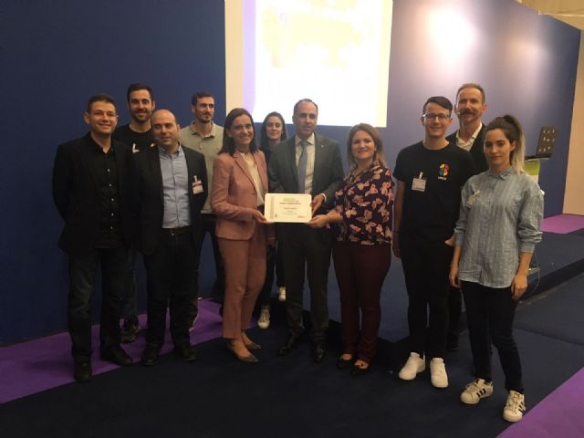 El programa educativo 'Rétame y aprendo' de la Comunidad y la UPCT recibe el premio SIMO de innovación - 1, Foto 1