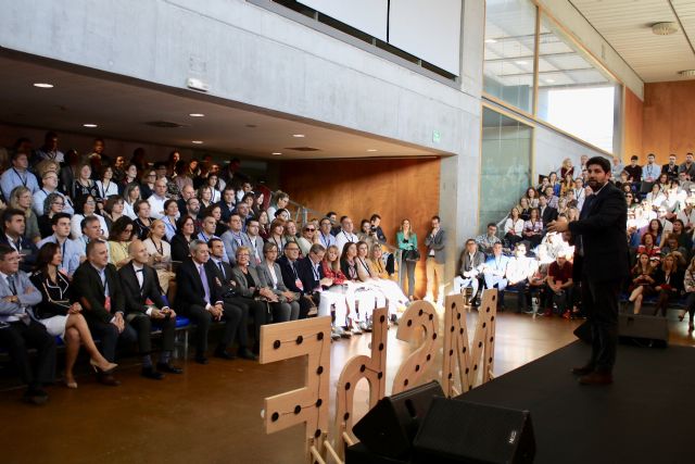 López Miras anuncia 4 millones de euros para que el comercio minorista implante las últimas tecnologías en sus establecimientos - 3, Foto 3