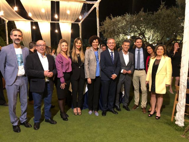 El Ayuntamiento de Puerto Lumbreras recibe un reconocimiento de Astrade por facilitar la accesibilidad cognitiva a personas con autismo - 2, Foto 2