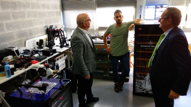 Ciudadanos pide al Ayuntamiento que trabaje para impedir la fuga de las empresas que nacen y se consolidan en el CEEIC - 1, Foto 1