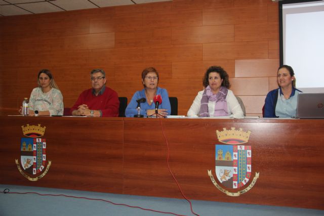 Hoy comienzan los talleres de elaboración de autobases  para los Presupuestos Participativos 2020 - 2, Foto 2