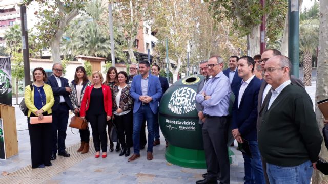 El Ayuntamiento anima a los murcianos a participar en la campaña ´Encesta vidrio, ganamos todo´ - 2, Foto 2