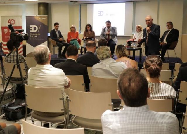 El sector sugiere nuevas vías para agilizar la concesión de licencias de obras - 1, Foto 1