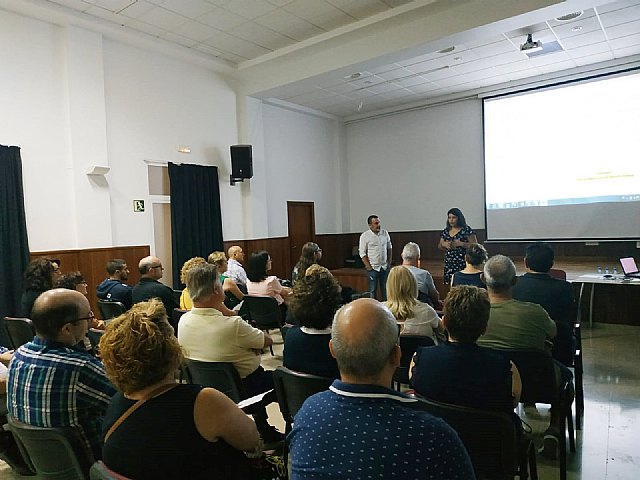 El Ayuntamiento aprueba una nueva partida de apoyo a autónomos y pequeño comercio - 1, Foto 1