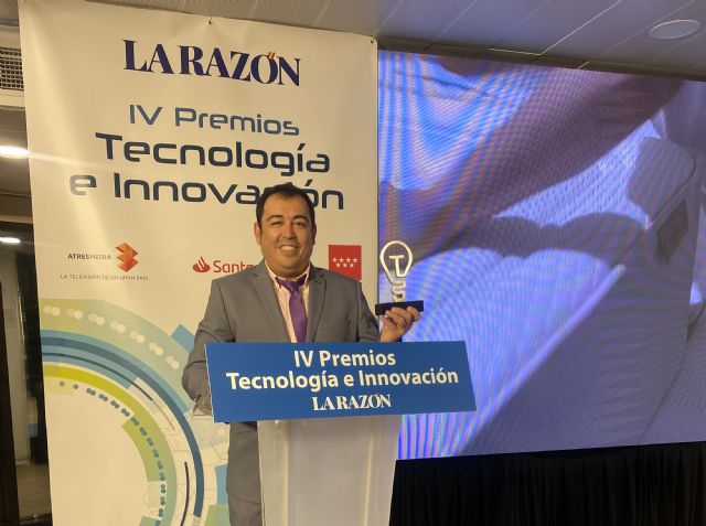 La agencia 2VM, premiada como mejor agencia de Marketing en los IV Premios Tecnología e Innovación del diario La Razón - 1, Foto 1