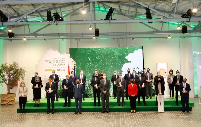 El Rey Felipe VI entrega a Hidrogea el accésit de los Premios Europeos de Medio Ambiente - 3, Foto 3