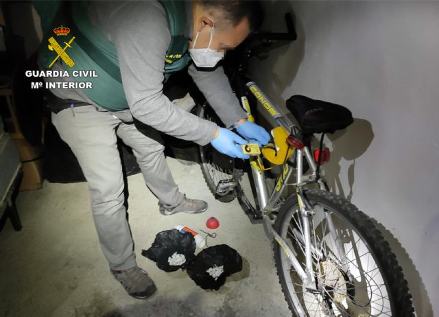 La Guardia Civil desmantela un punto de venta de drogas en Cehegín - 3, Foto 3
