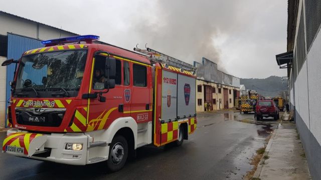 El Grupo Municipal Socialista insta a la Comunidad Autónoma a cambiar la ubicación del Parque de Bomberos de Caravaca de la Cruz a un lugar más próximo - 1, Foto 1