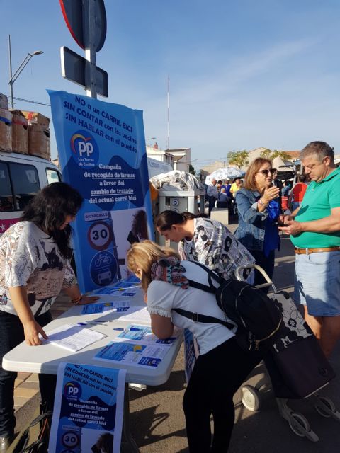 Campaña de recogida de firmas contra el actual carril bici   - 1, Foto 1