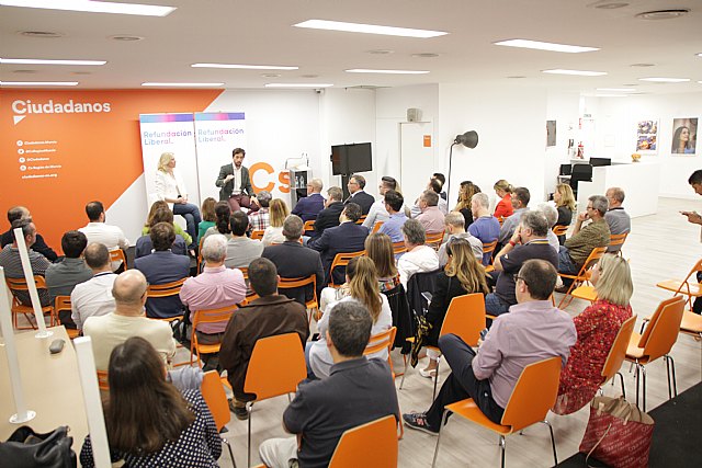 La gira ‘Destino Refundación’ reivindica un espacio político de “centro liberal valiente” para cambiar la Región de Murcia - 1, Foto 1