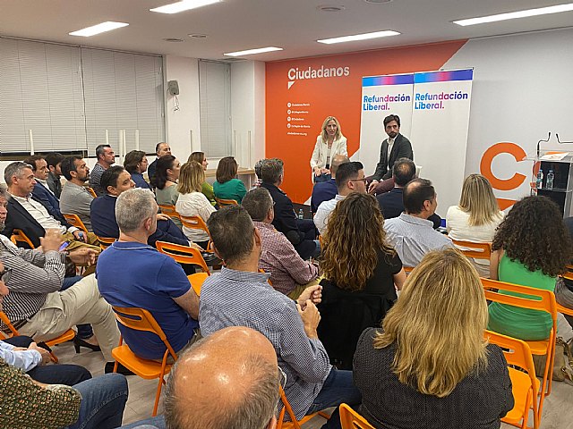 La gira ‘Destino Refundación’ reivindica un espacio político de “centro liberal valiente” para cambiar la Región de Murcia - 2, Foto 2