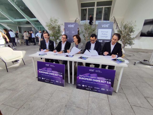 Adigital firma un acuerdo bilateral con AESEMI y VaSiC para impulsar la industria española de semiconductores - 1, Foto 1