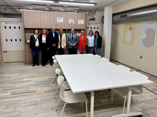 El Ayuntamiento de Murcia y la Fundación la Caixa refuerzan su compromiso para combatir la pobreza infantil con la inauguración del nuevo Espacio Educativo Municipal del Centro García Alix - 1, Foto 1