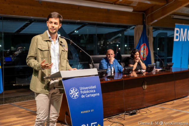 Alejandro Palomas comparte los detalles de su obra con los clubes de lectura de Cartagena - 1, Foto 1