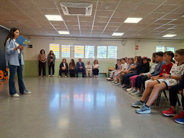 La campa&ntilde;a de sensibilización escolar sobre la discapacidad física y orgánica, organizada por Educación y Famdif, llegará a 70 centros de la Región - 2, Foto 2