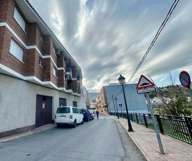 Las obras de mejora de la red de saneamiento y de la carretera de la calle Anguillara Sabazia y la avenida del Puente salen a licitación - 2, Foto 2